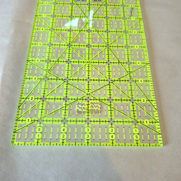 Omnigrip by Non-Slip Ruler 6" x 12" Neon Green Rectangular Sewing Quilting - Picture 2 of 10